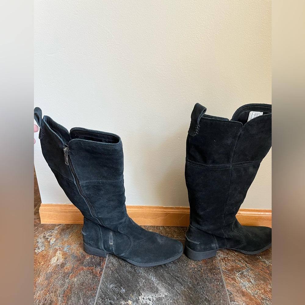 Women’s UGG Sorensen black suede tall zipper waterproof classic  boots. Size 9.5 - Picture 3 of 16